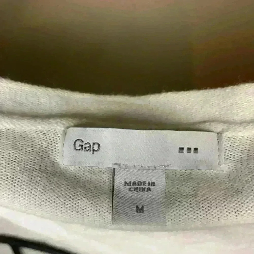 Gap Layering Sweater - Picture 2 of 3